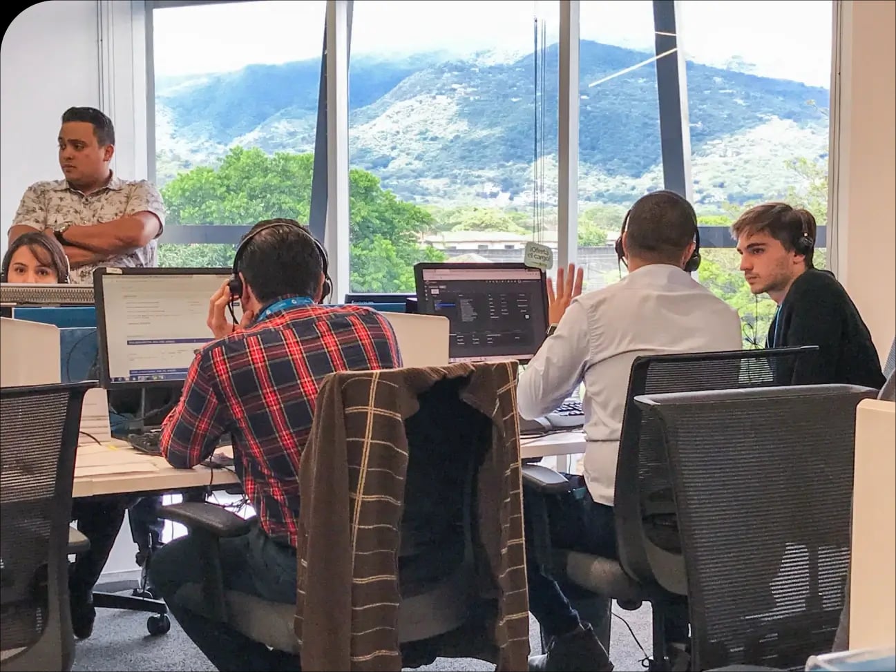 Pepople working on the Multimoney app